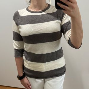 *NWT* French Connection Gray & White Striped 3/4 Sleeve Sweater